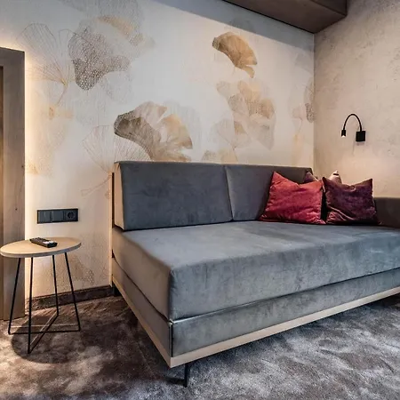 Bruecke Hotel 4*