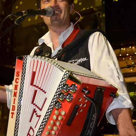 Bruecke Майрхофен