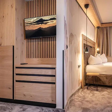 Hotel Bruecke Mayrhofen