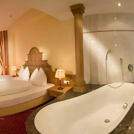 Bruecke 4* מאיירהופן