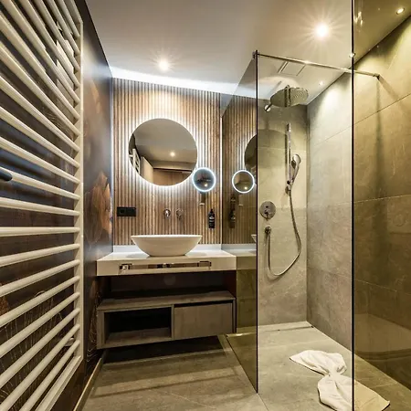 Bruecke Otel 4*